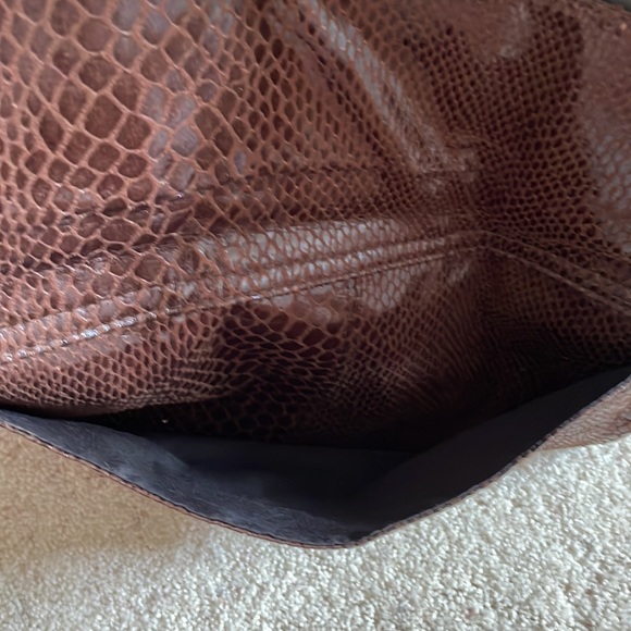 Kenneth Cole Reaction Brown Crossbody Shopper - Picture 7 of 7